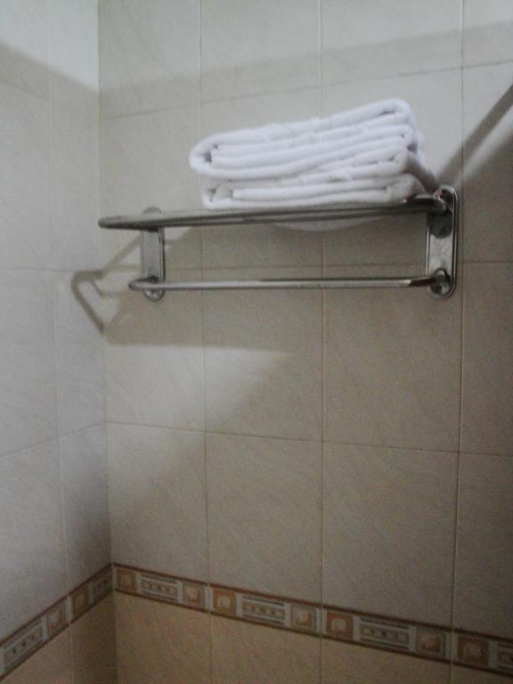 Imperial Hotel Kendari Kamer foto